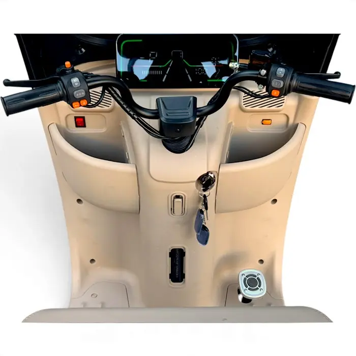 Триместна електрическа триколка с покрив и предно стъкло Bullmax C5, 2000W, 60V/20Аh - 3106