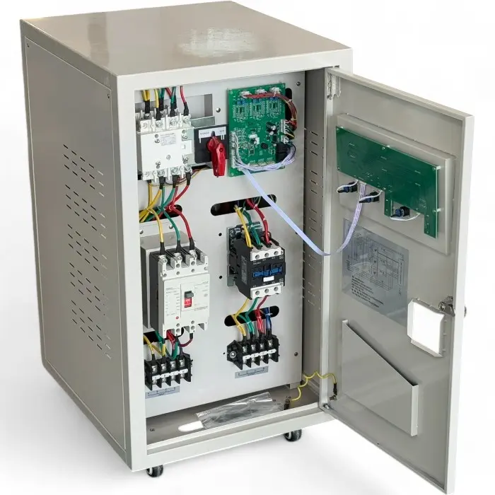 Стабилизатор за ток и напрежение Bullmax тип Servo Motor, трифазен, 30KVA / 18KW, с колелца - 1593