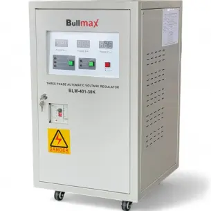 Стабилизатор за ток и напрежение Bullmax тип Servo Motor, трифазен, 30KVA / 18KW, с колелца